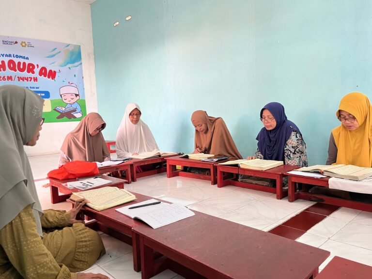 Kelas Tahsin Ibu-Ibu di Omah Quran: Pendampingan Rutin Menuju Bacaan Al-Qur’an yang Lebih Baik